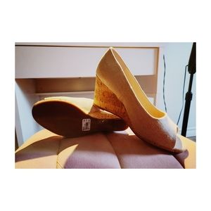 Bought online but too big!